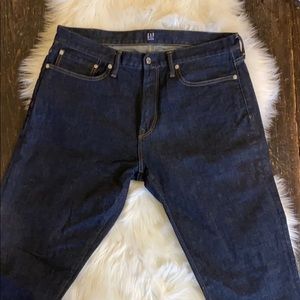 New w/o tags men’s 34x34 athletic Gap jeans